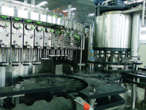 自动灌装生产线 - Jiangsu Zhongyin Machinery Co., Ltd. - 玻璃瓶 / 用于啤酒 / 用于含气饮料