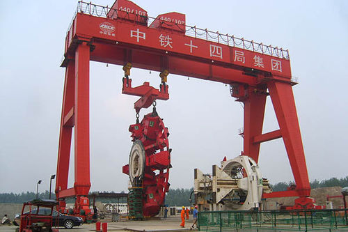 轨道龙门吊 - Henan Kuangshan Crane Co., Ltd. - 地铁用 / 双梁
