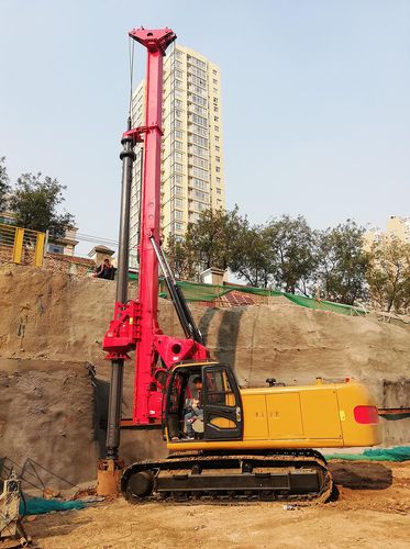 旋转钻机 - TR60 - SINOVO HEAVY INDUSTRY CO., LTD. - CUMMINS / 液压 / 伸缩