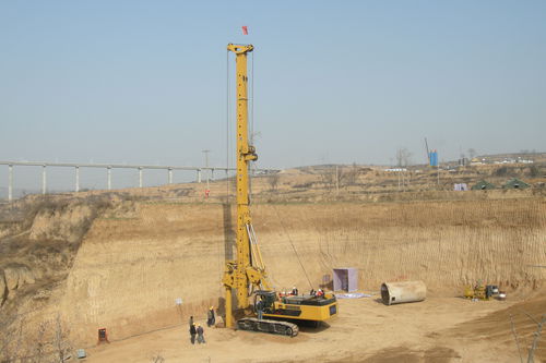旋转钻机 - TR120D - SINOVO HEAVY INDUSTRY CO., LTD. - CUMMINS / 液压 / 伸缩
