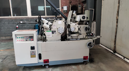 无心磨床 - GY455B-305 - Ningbo CCMS Industrial Co., Ltd. - 用于切割工具 / 轴用 / CNC数控