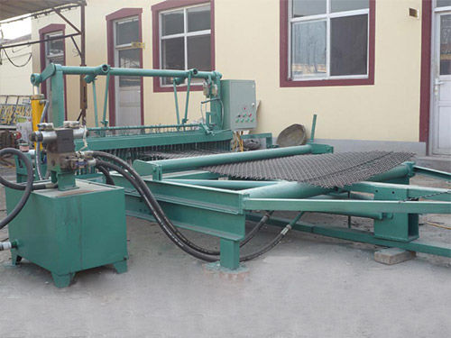 波纹铁丝网织机 - Anping County Hengtai Wire Mesh Machine Produce Co., Ltd.