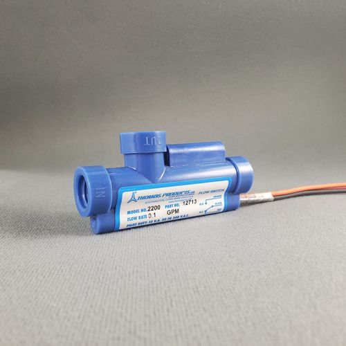 液体流量控制器 - 2200  - Thomas Products LTD - 簧片 / 聚砜材质 / 螺纹