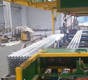 铝制型材堆码机 - Shanghai Fhope machinery co.,ltd - 自动