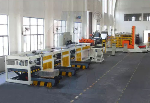 铝切割流水线 - HL-1200BS5 - Hengli CNC TechnologyCo., Ltd - 片材 / CNC数控 / 堆叠
