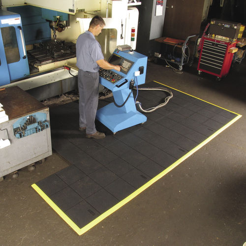抗疲劳地垫 - 656S Cushion Ease Solid™ Nitrile - Justrite Safety Group - 模块化 / 腈类橡胶 / 用于焊接应用