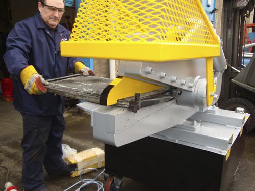 电动剪切机 - McIntyre 600HD - JMC Recycling Systems Ltd - 用于金属 / 用于废铁 / 用于塑料