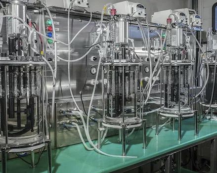 实验室生物反应器 - Biotehniskais centrs - 领航
