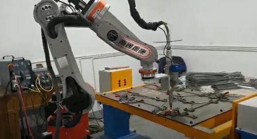 激光焊接机 - HY-C1000W - Genius Robotics - TIG / 机械手 / 精准