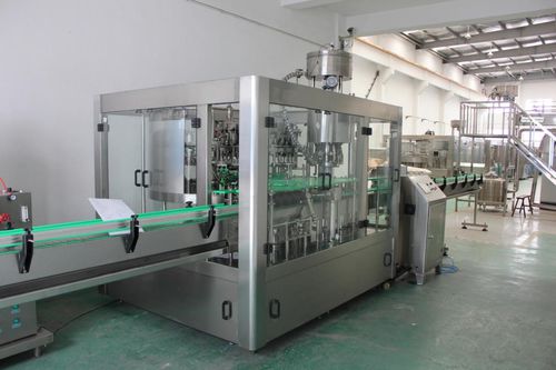 冲瓶机、灌装机、封盖机 / 饮料 - GCSD series - Zhangjiagang TIE Machinery Co., Ltd. - 玻璃瓶 / 含气饮料 / 自动