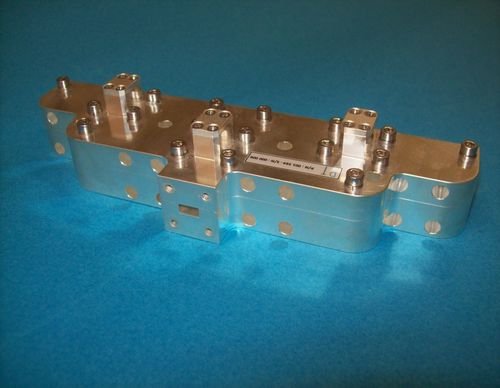 组合开关 - CO-4-27500-31000-8-WR28 - DETI Microwave