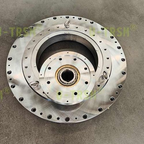 回转驱动装置 - S-III-I-0755 - Unique Transmission Equipment(Luoyang)Co., LTD