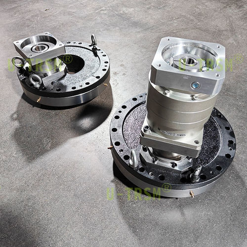 回转驱动装置 - S-Ⅰ-I-0311 - Unique Transmission Equipment(Luoyang)Co., LTD