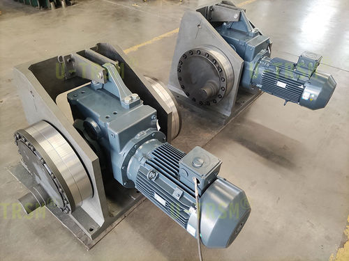 回转驱动装置 - Unique Transmission Equipment(Luoyang)Co., LTD
