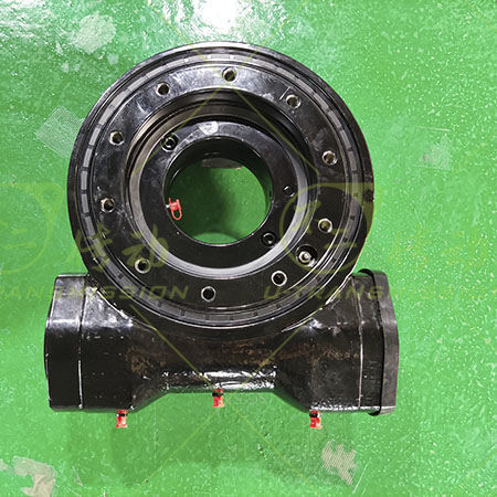蜗杆回转驱动装置 - WEA7  - Unique Transmission Equipment(Luoyang)Co., LTD - 重型