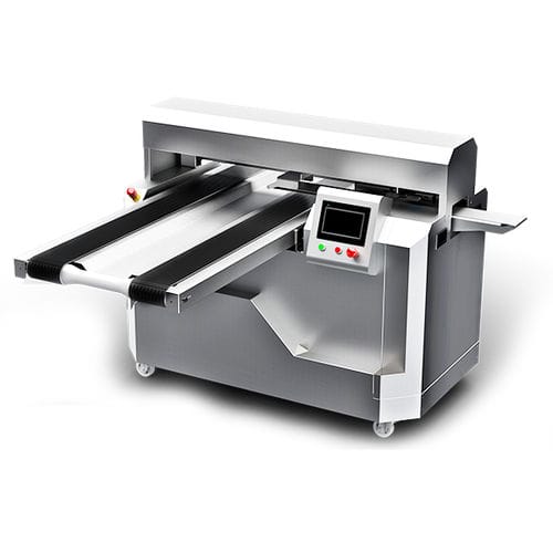 自动矫直系统 - TrayMak - TMAK Food Machinery INC.