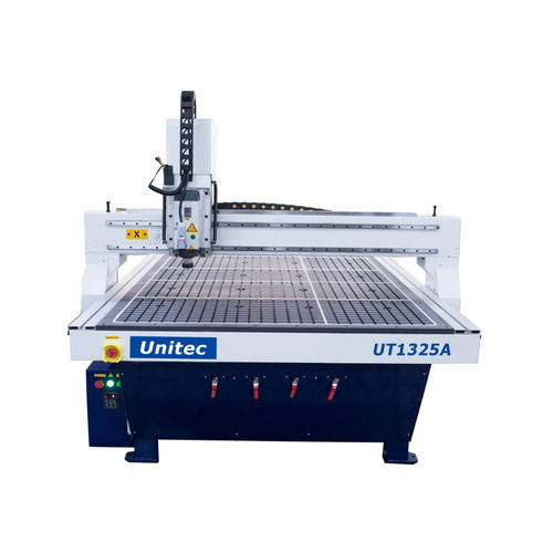 CNC数控镂床 - UT1325A - Nanjing Unitec Technology Co.,LTD - 3轴 / 木材 / 家居装饰用