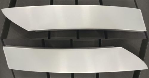 金属铣加工 - Decorative exterior trim - Mario Fernando Group Srl - 铁路 / 用于汽车 / 用于航空工程