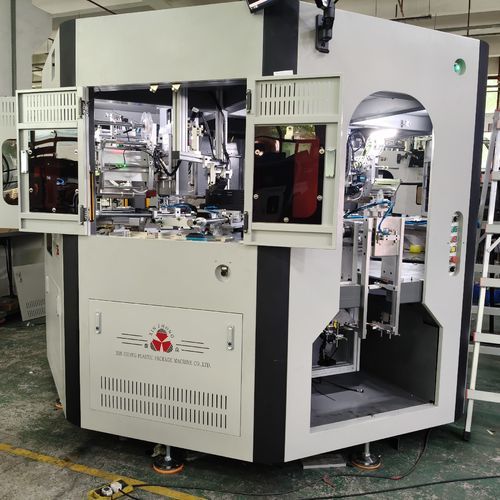 连续自动工作机床 / 旋转 - RZ‑106 - Shenzhen xinzhong plastic - CNC数控 / 12工位 / 自动