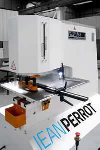 CNC数控冲床 - Jean Perrot Industrie - 液压 / 用于型材 / 金属薄板
