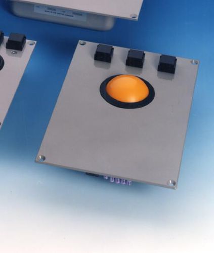 机械轨迹球 - 50 mm - Traxsys Input Products - 面板式 / 2 inch (50 mm) / IP65