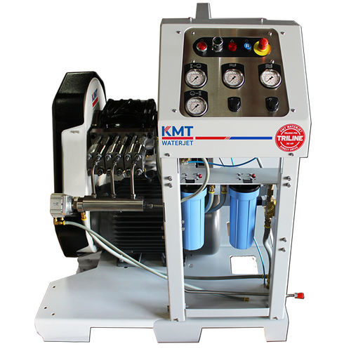柱塞泵 - TRILINE®  - KMT GmbH - KMT Waterjet Systems - 水 / 电动 / 固定式