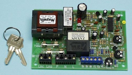 变速泵控制器 - M021P - Abbey Electronic Controls