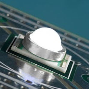 白色LED - XR-E   - Cree - 方形 / SMD / 照明