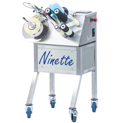 半自动贴标机 - Ninette 1 - CDA - 瓶子 / 用于化学品 / 用于香槟瓶