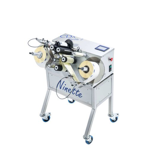 半自动贴标机 - Ninette 2 - CDA - 用于化学品 / 瓶子 / 侧面