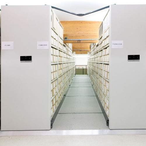 办公室货架 - COMPACTUS® series - Bruynzeel Storage System - 搁板式 / 移动式 / 紧凑型