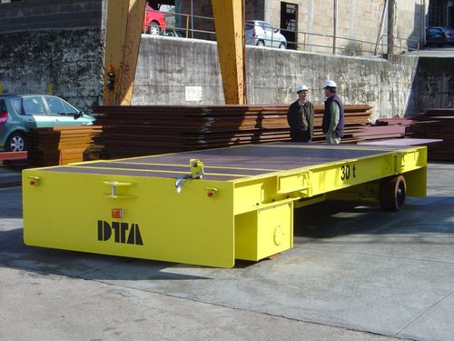 电动自走式拖车 - DTA - 双车轴 / 用于船舶建造