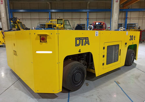 电动自走式拖车 - DTA - 重载 / 升降 / Vulkollan®轮