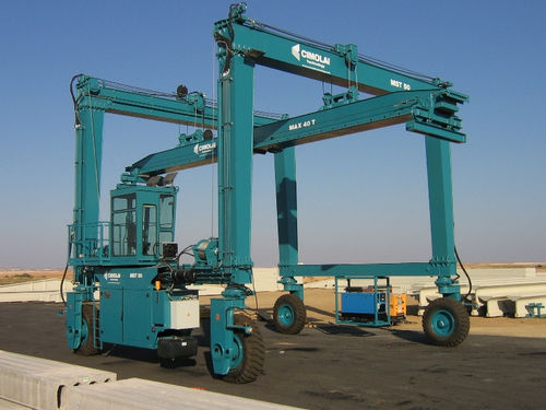 轮胎式龙门吊 - MST 50 - 12 - CIMOLAI TECHNOLOGY