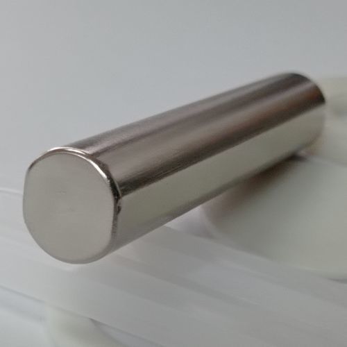 烧结钕铁硼永磁磁铁 - Magengine GmbH - 圆柱形 / 用于发动机 / 镍铜镍涂层