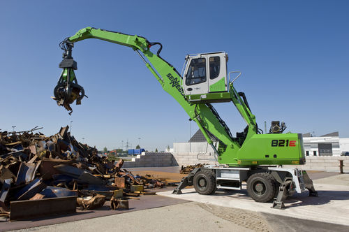履带式物料处理机 - 821 E - SENNEBOGEN Maschinenfabrik GmbH/德国SENNEBOGEN - 轮胎式 / 液压 / 电动