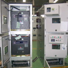 中电压开关柜 - ningbo yinzhou huayuan electric and machine indust - 在金属保护壳内 / 用于配电