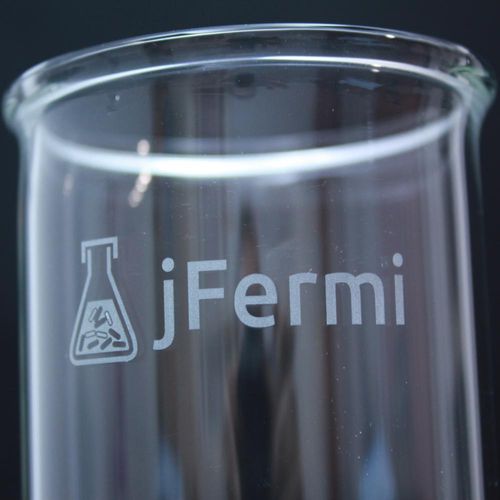 硼硅酸盐材质贮液罐 - JFermi Biotechnology Kft. - 圆柱