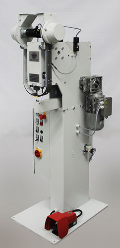 电动扣眼加工机 - 033_02 - Walter Winter Verbindungstechnik GmbH & Co.KG - 自动 / 双效 / 自动供料