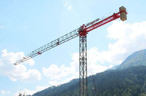 塔式起重机 - TL 50 5T - Gruas Saez - 卡车安装式 / 用于建筑 / 装载