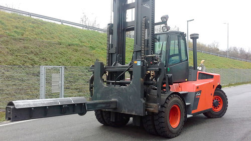 叉车旋臂起重机 - T183 series - KAUP GmbH & Co.KG - 180度 / 机械 / 液压