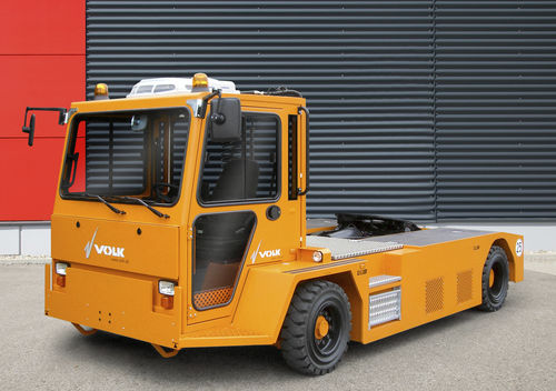 电动牵引车 - EFZ 40 SK - Volk Fahrzeugbau GmbH - 4轮 / 坐驾式 / 牵引
