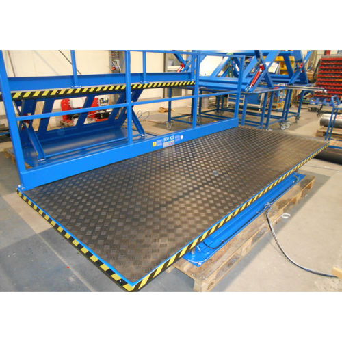 固定式升降工作平台 - HTB3515 - KRAUS Betriebsausstattung und Fördertechnik GmbH - 电动液压 / 室内 / 工业用途