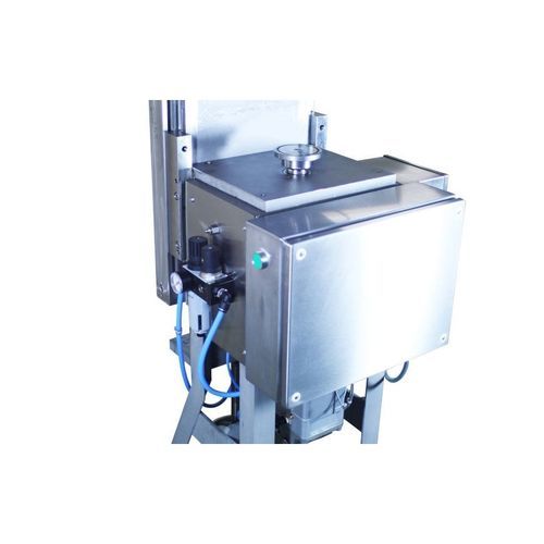 半自动封罐机 - 10V - Innovus Engineering