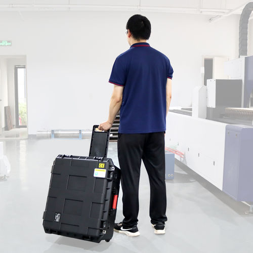 激光清洗机 - SWT-QX-200L - Wuhan SWT Laser Technology - 光纤激光 / 压缩空气 / 水