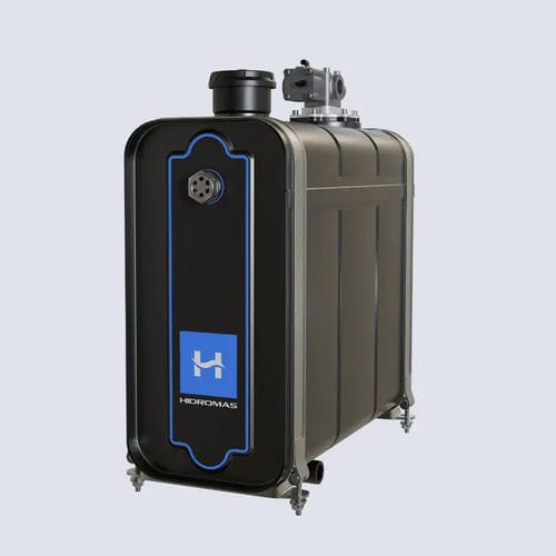 防护贮液罐 - 88130300138 - Blue Hydraulic SP z o.o. - 油 / 瓶子 / 用于卡车