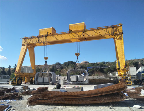 双柱式龙门吊 - GRT series - Xinxiang MAGICART Cranes Co., Ltd - 轮胎式 / 用于预制件工地 / 土建工程