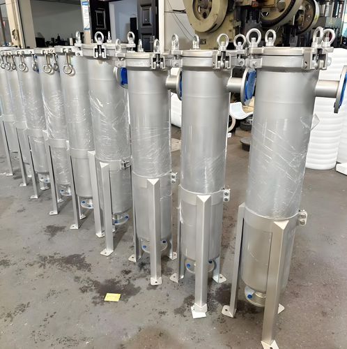 单袋式过滤器外壳 - Xiangyang Jingtu Anti corrosion Materials Co., Ltd - 用于液体 / 不锈钢 / 食品饮料行业