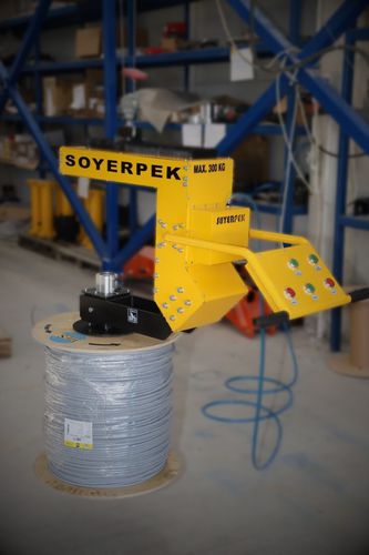 电磁夹爪 - Soyerpek - 气动 / 用于线卷搬运 / 真空