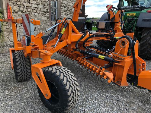 地面用刨床 - GP 3500	 - AP Machinebouw B.V. - 四面 / 用于挖掘机